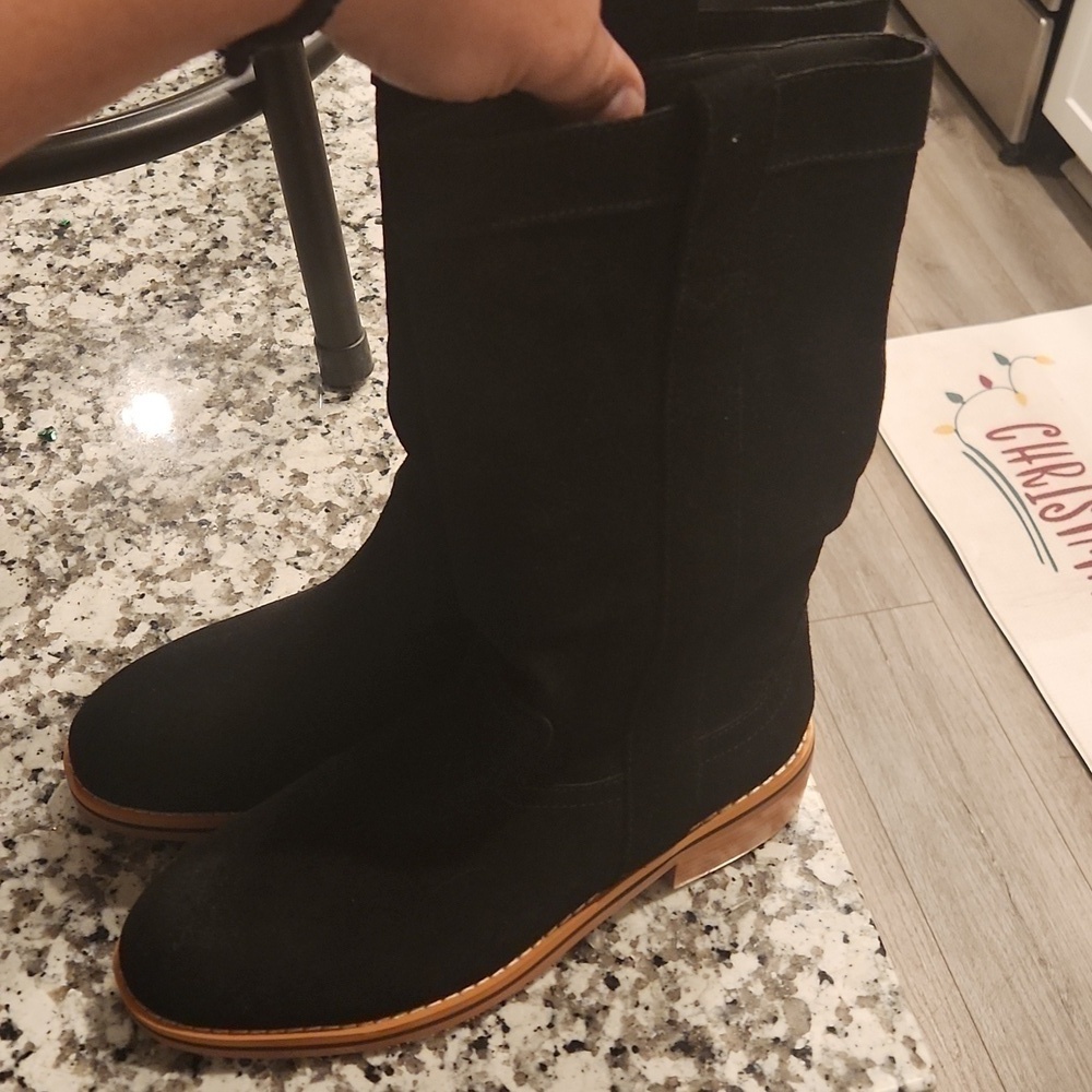 Suade Black Boots